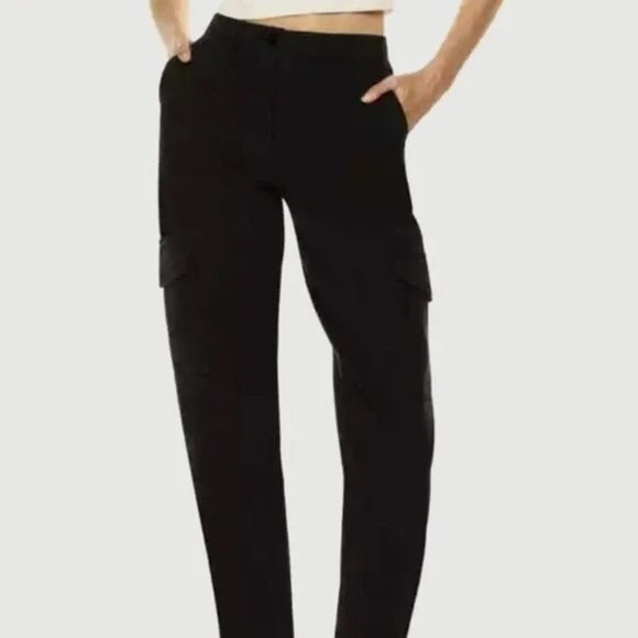 Wilfred Free Aritzia Black Modern Cargo Utility Pants High Waisted Size 2 Womens - Picture 1 of 16
